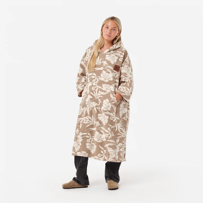 Hauke Chilling Fleece Poncho