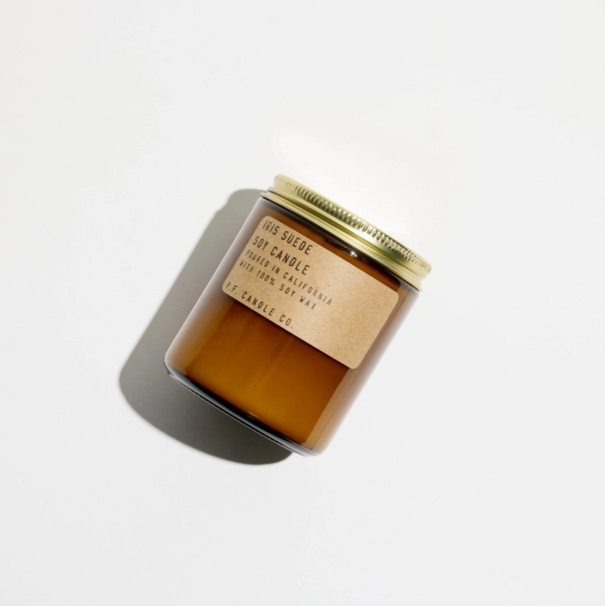 Iris Suede– Fall Classics Standard Candle