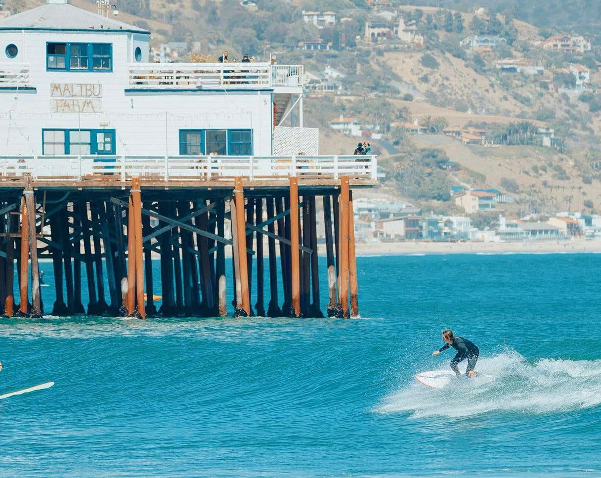 Beginner Surf Lesson - Malibu