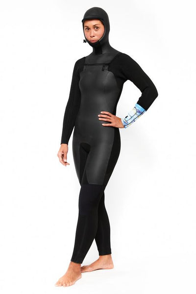 Women's Hooded 5/4mm Chest Zip Full Suit - Sea Caves